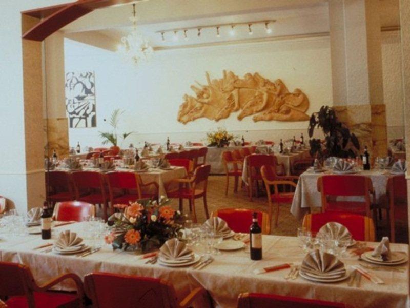 Hotel Moderno Siena Nhà hàng bức ảnh