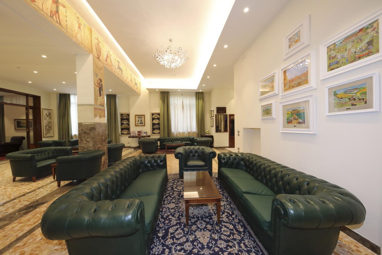 Hotel Moderno Siena Ngoại thất bức ảnh