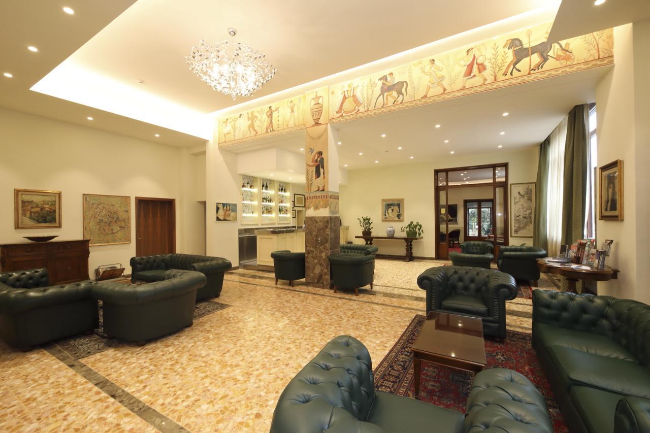 Hotel Moderno Siena Ngoại thất bức ảnh