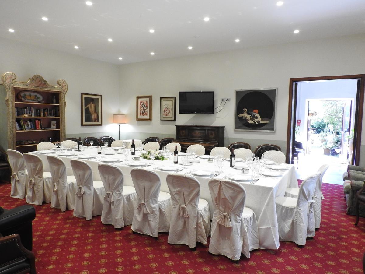 Hotel Moderno Siena Ngoại thất bức ảnh