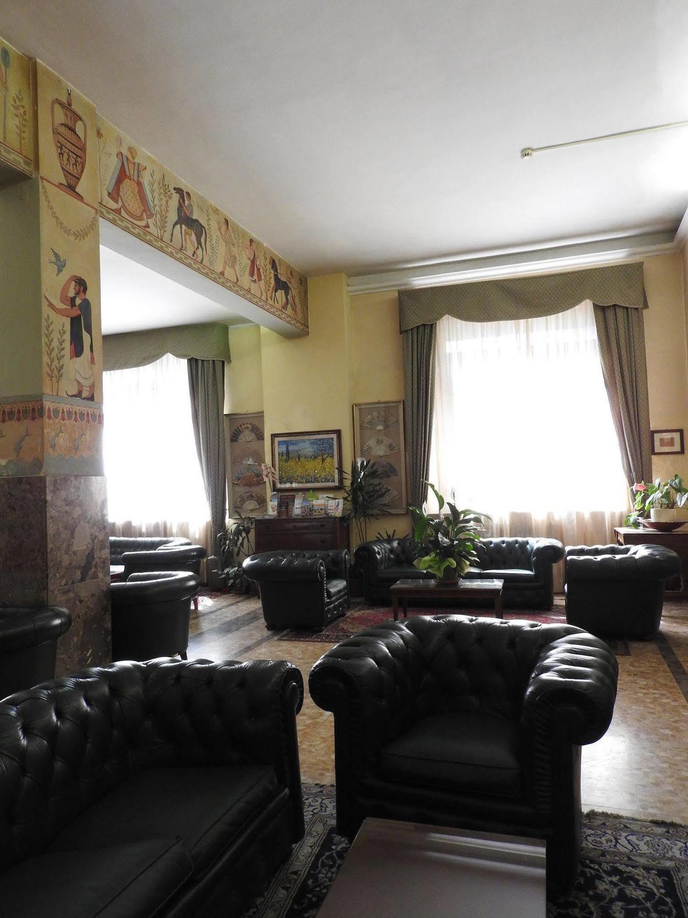 Hotel Moderno Siena Ngoại thất bức ảnh