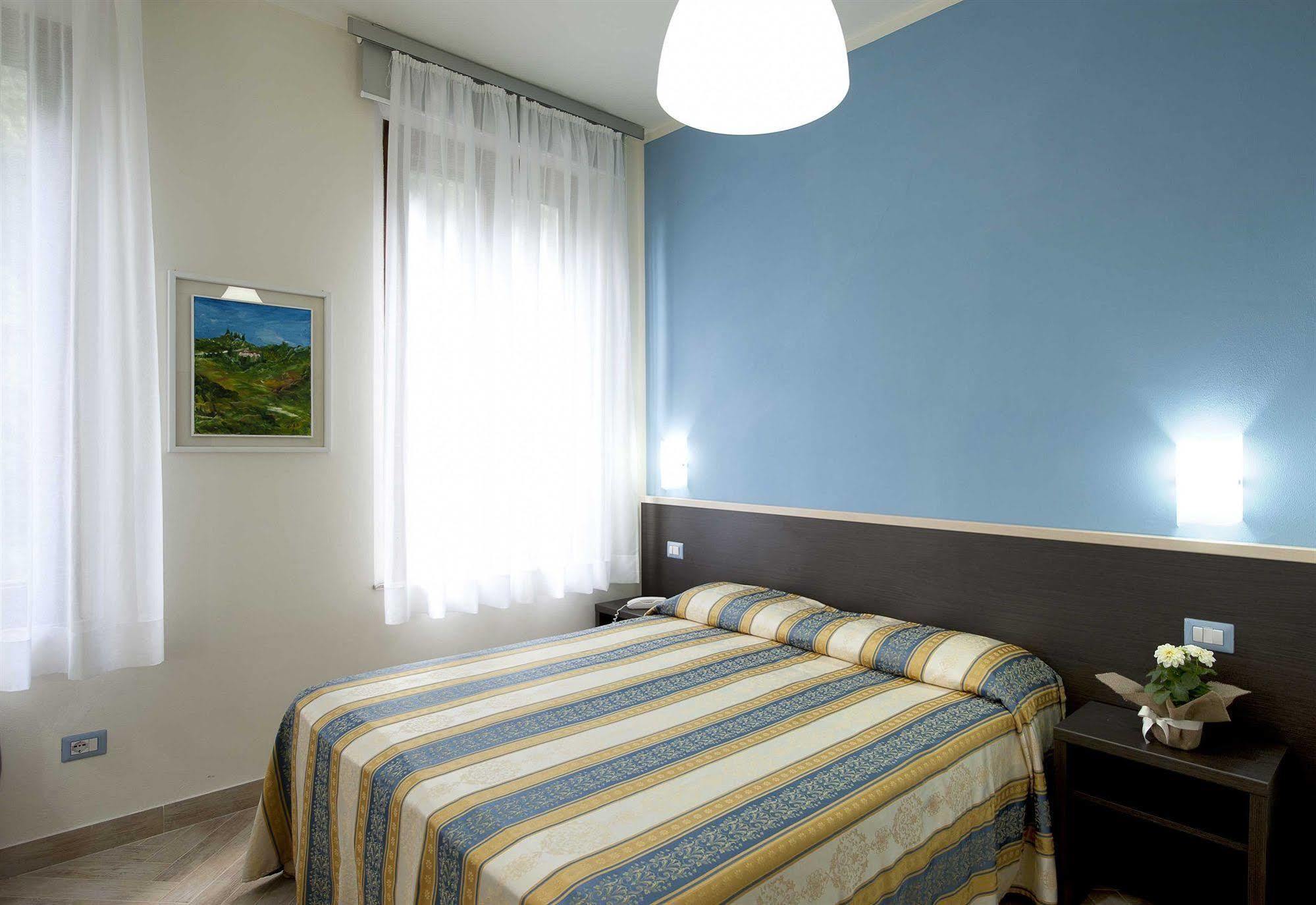 Hotel Moderno Siena Ngoại thất bức ảnh