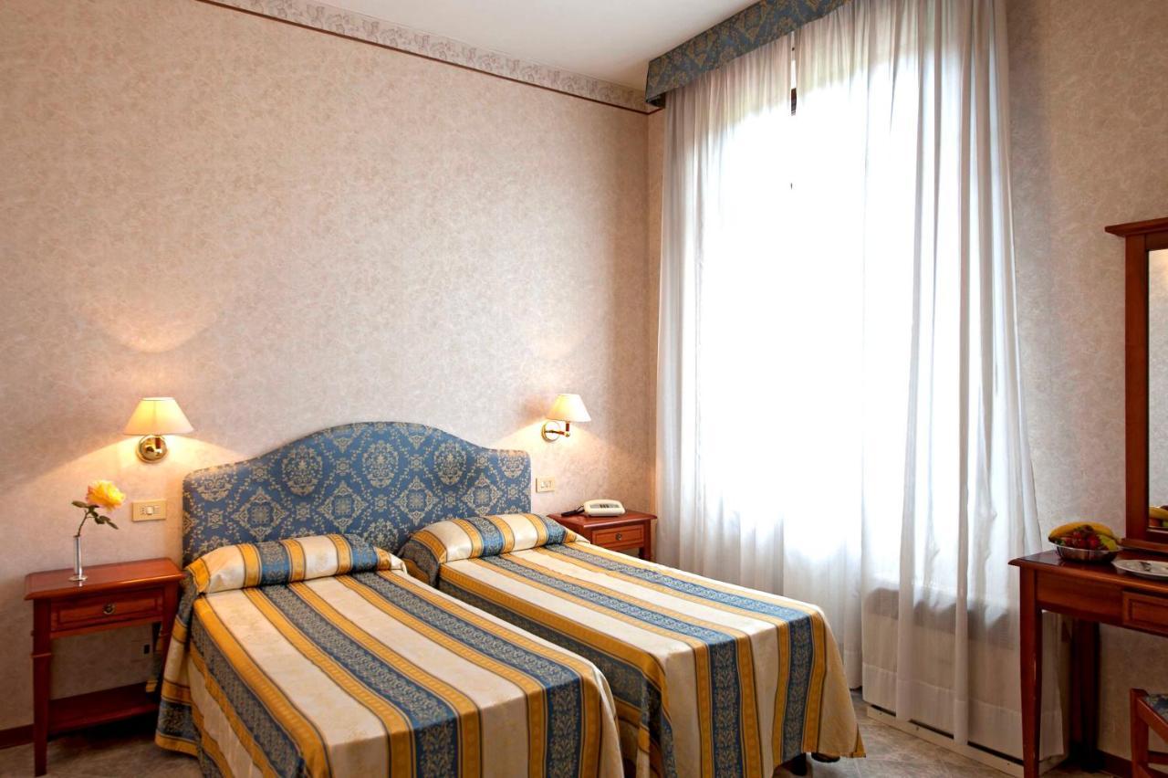 Hotel Moderno Siena Ngoại thất bức ảnh